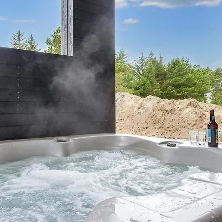 8 Person Holiday Home In Romo 別荘 *